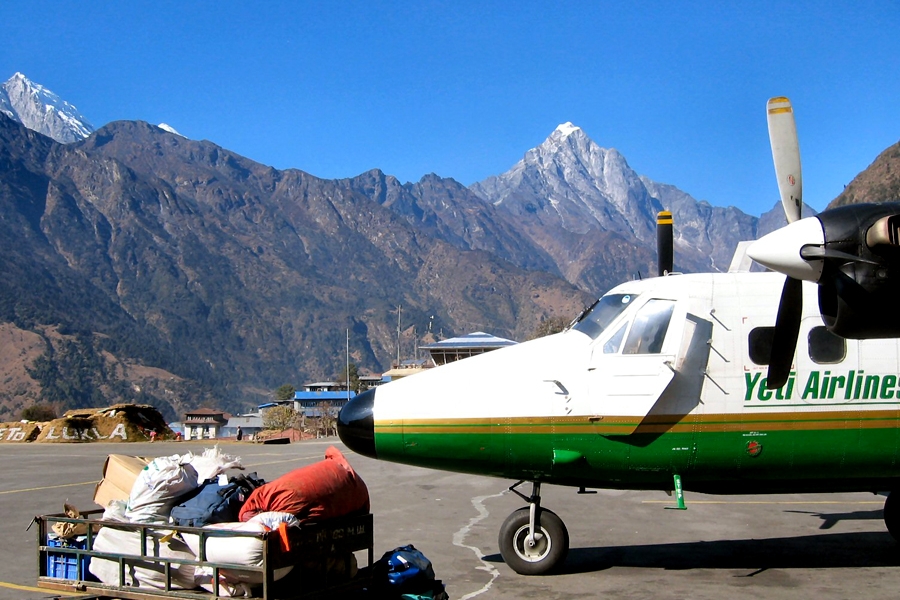 Glimpse of Everest Trek