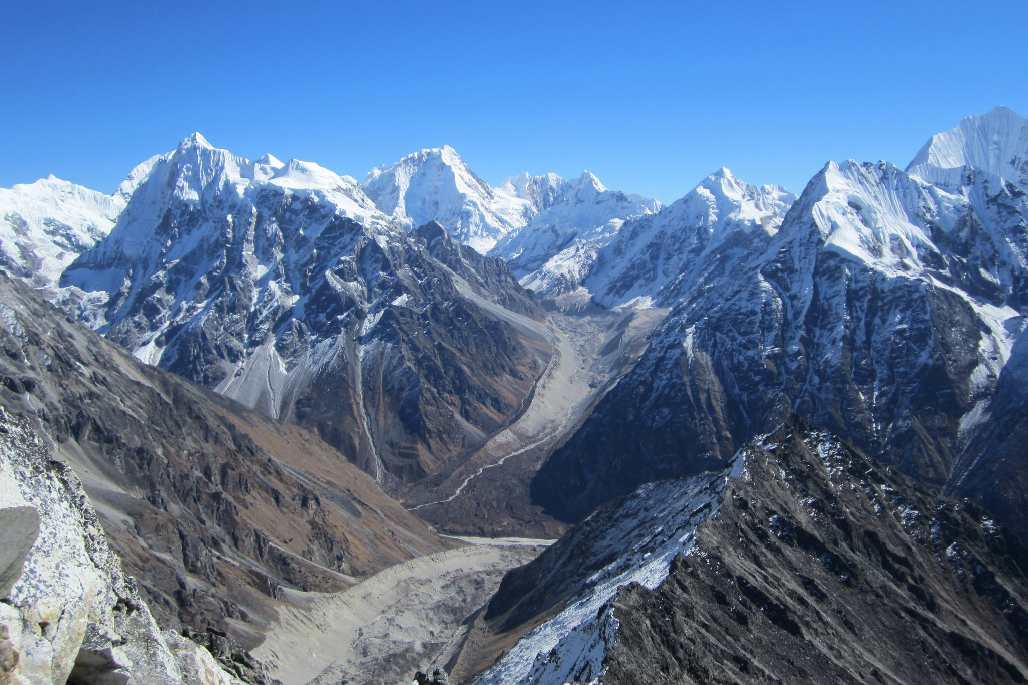 Yala Peak Climbing