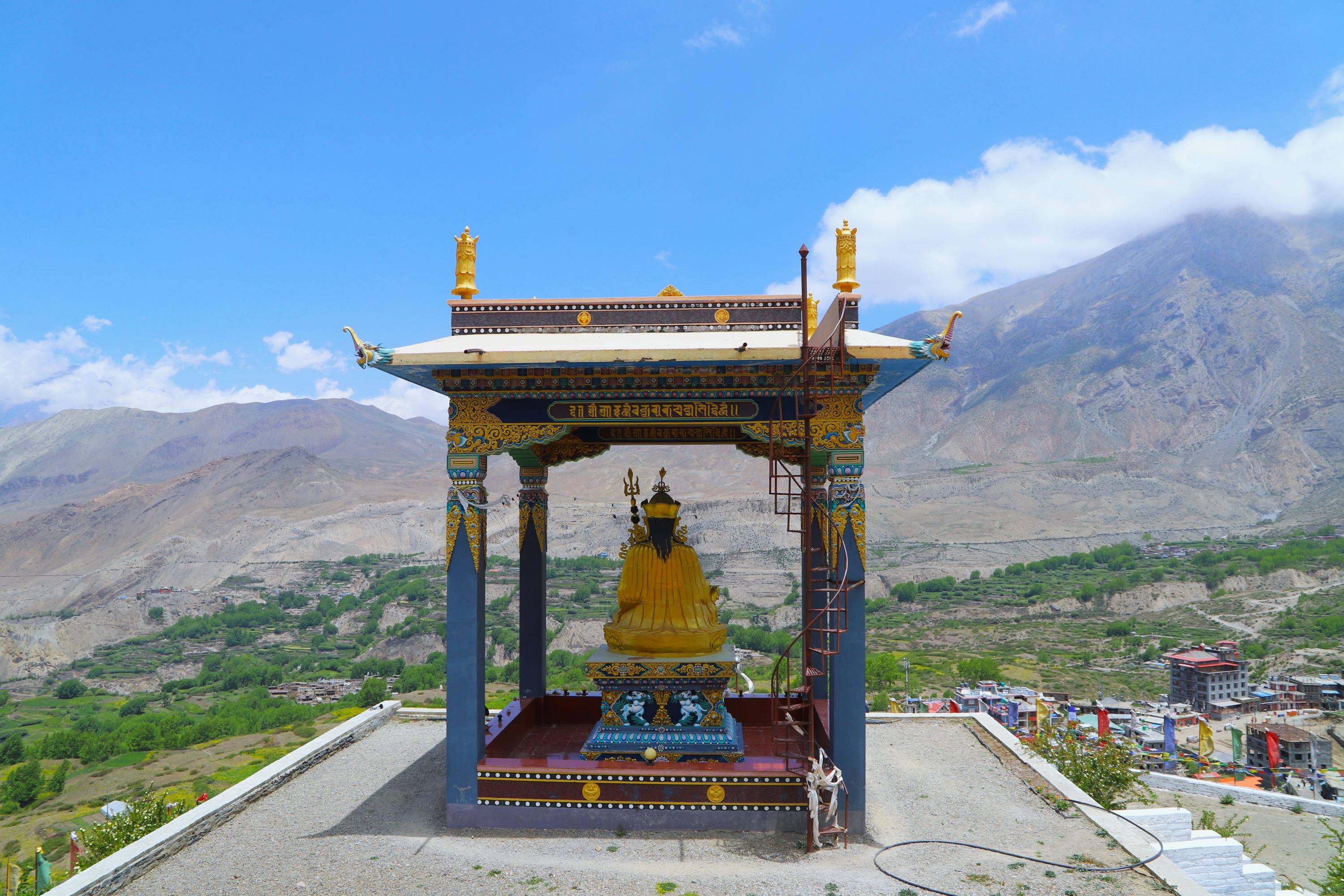 Lower Mustang and  Poonhill  Trekking